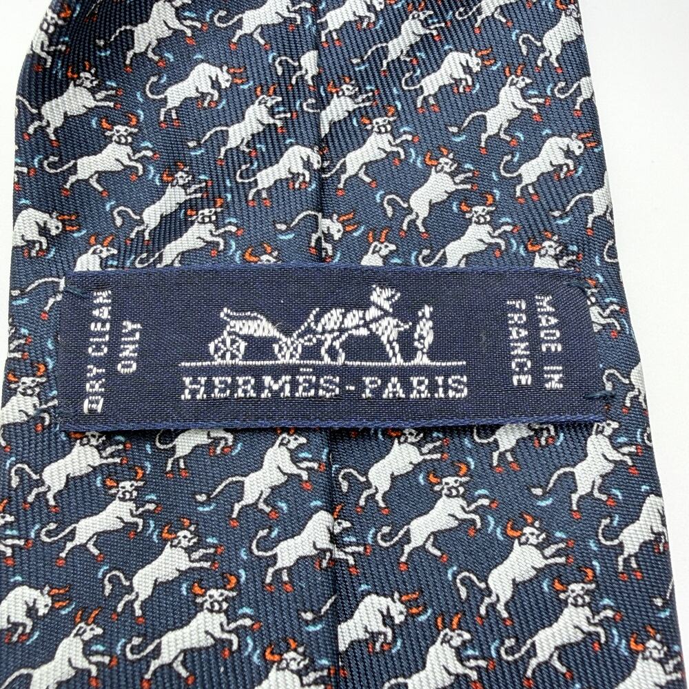 Hermès Paris Bears & Bulls Silk Tie Philippe Mouquet 6345 HA - Picture 3 of 6
